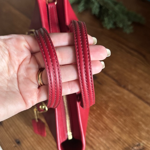 Vintage COACH Legacy Small Market Tote Red Leather 9846 EUC - Picture 12 of 17